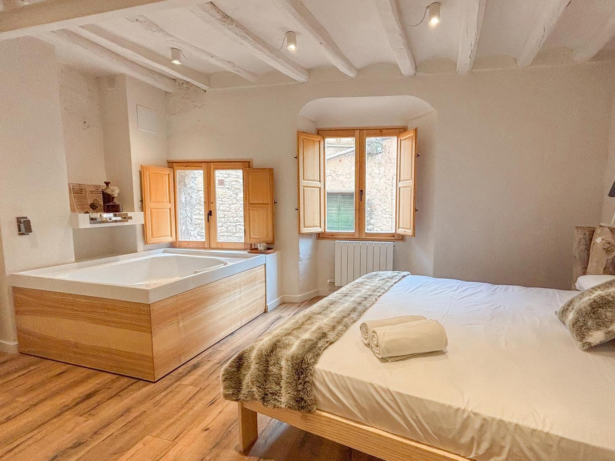 Clauhomes Casa Rural Deluxe Tarres Dış mekan fotoğraf